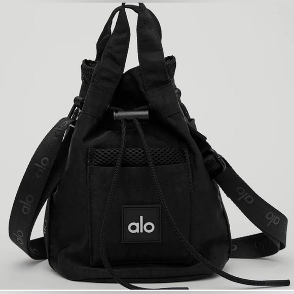 ALO Yoga Handbags - Alo Yoga Crossbody Bucket Bag in Black BNWT IN BAG-UNISEX
